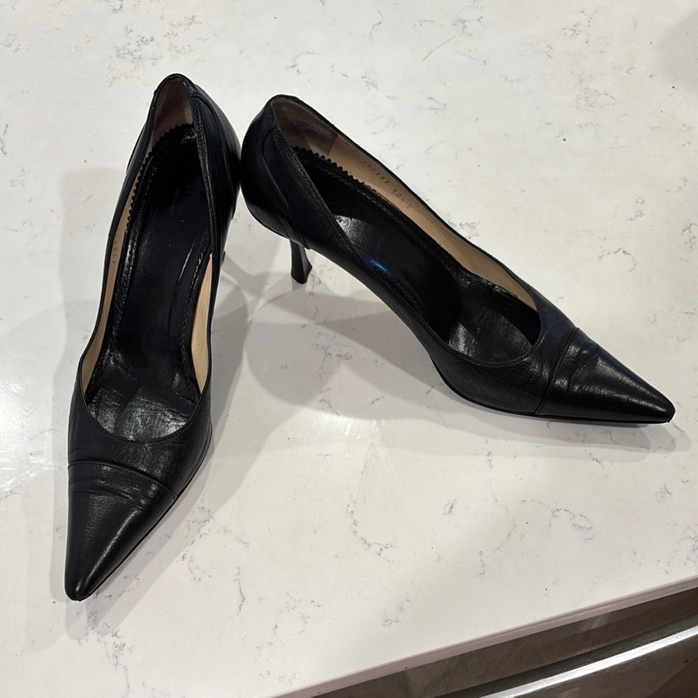 Gucci Vintage Stiletto Black Pumps Size 10.5